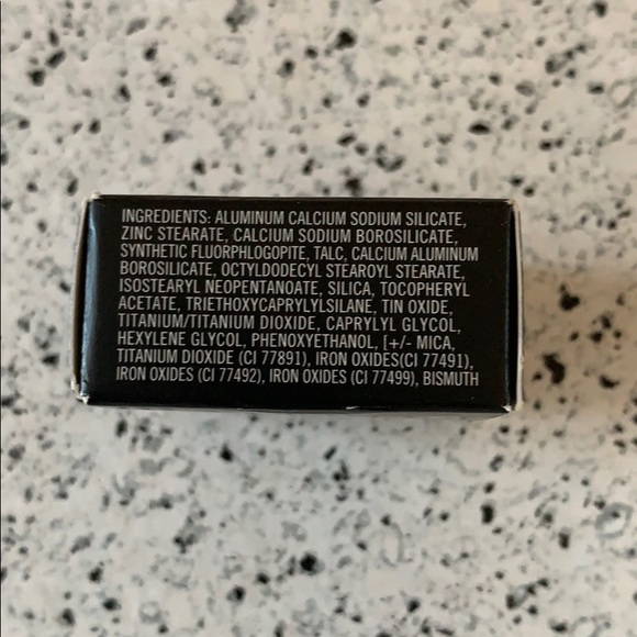 NWT MAC Cosmetics News Flash! Powder Blush - Picture 6 of 8